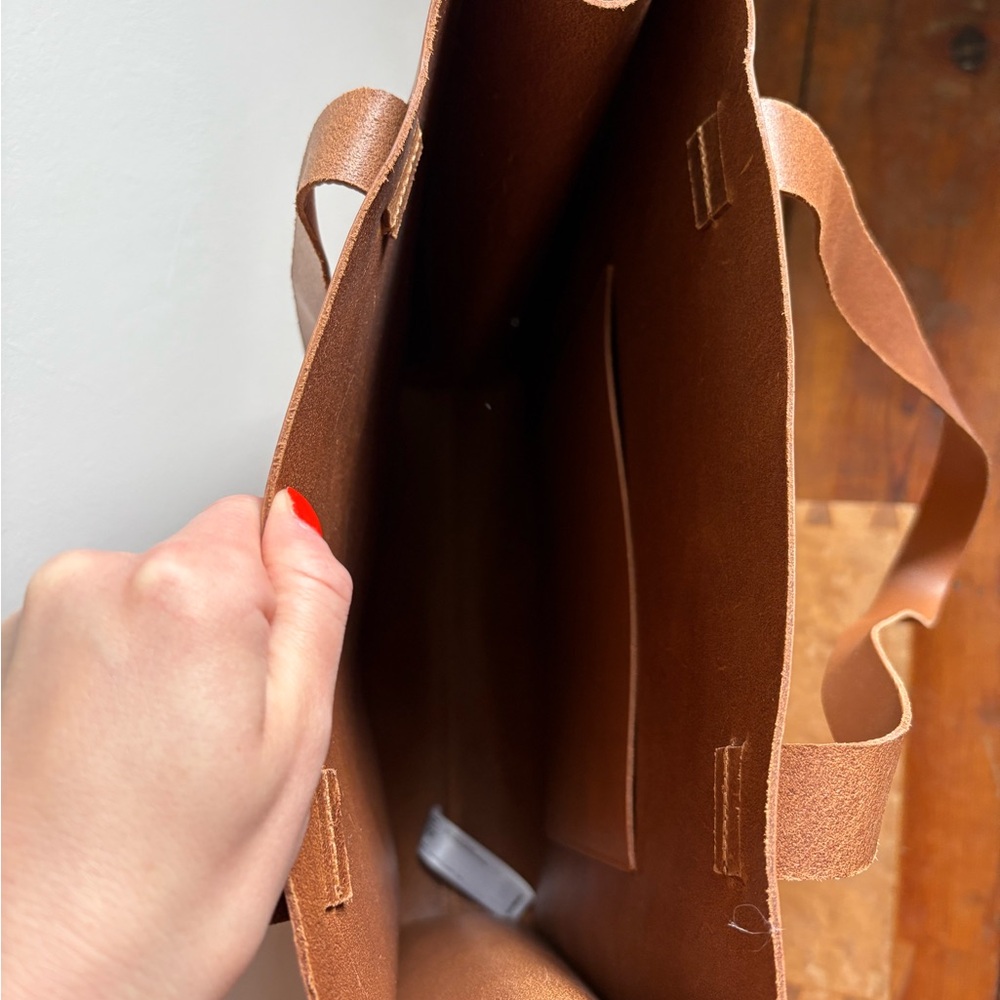 Eileen Fisher Vegetable Tanned Italian Leather Tote Bag - Picture 7 of 16